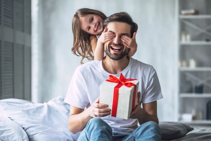 5 Smart Home Gift Ideas for Dad